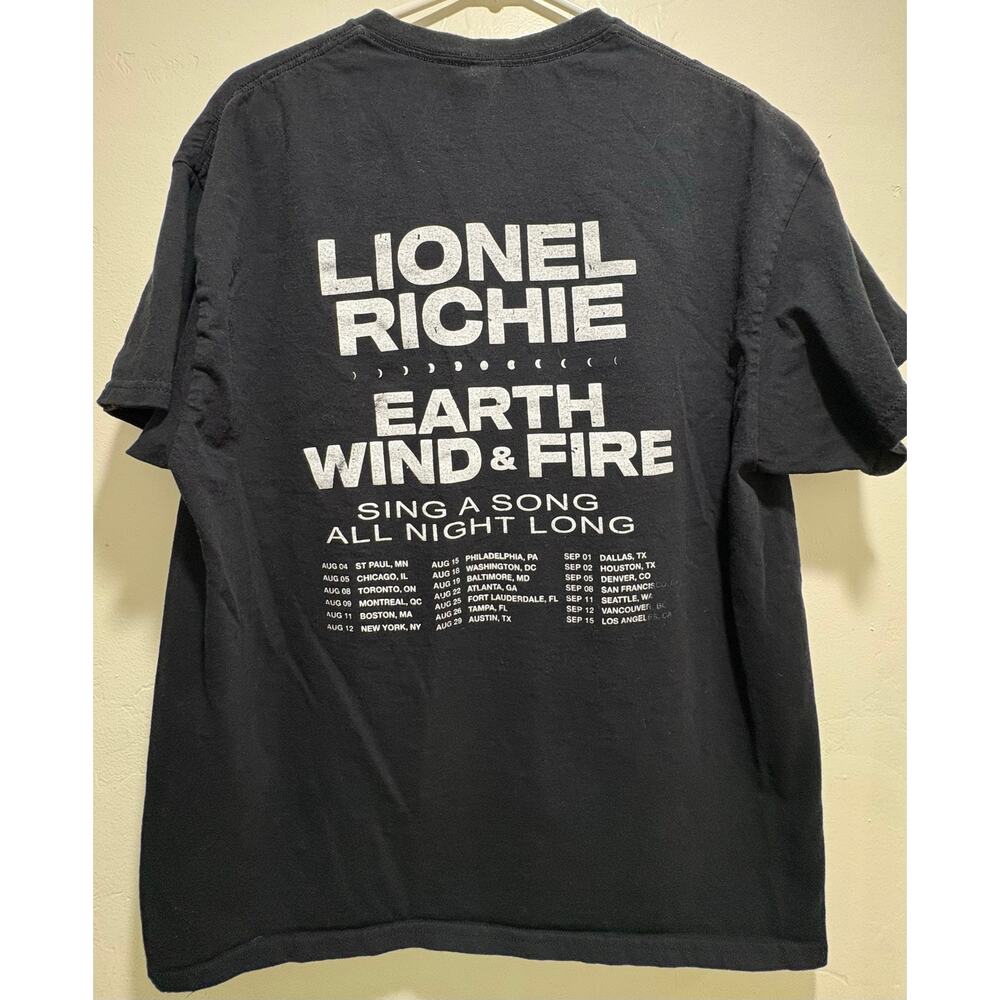 Lionel Richie Earth Wind & Fire Tour Shirt 2023 XL - Picture 2 of 11